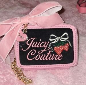 Juicy Couture Wallet 🍓